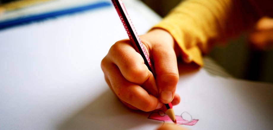 Satzungen Kitas & Schulen